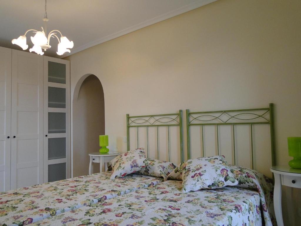 Apartamentos El Pinedo Noja Habitación foto