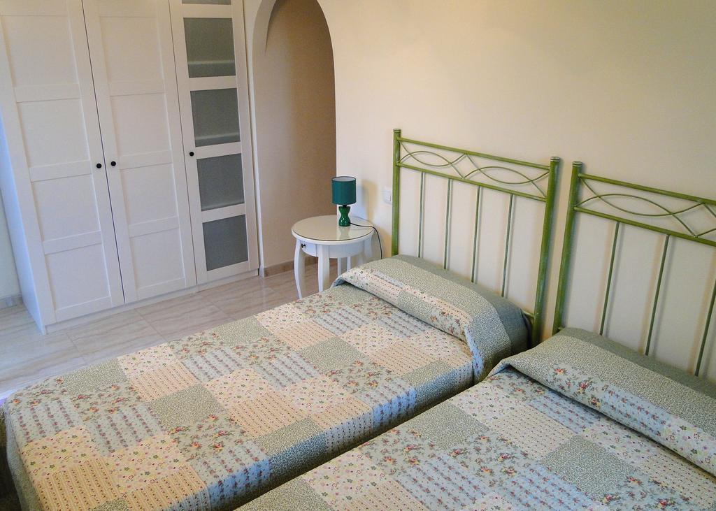 Apartamentos El Pinedo Noja Habitación foto